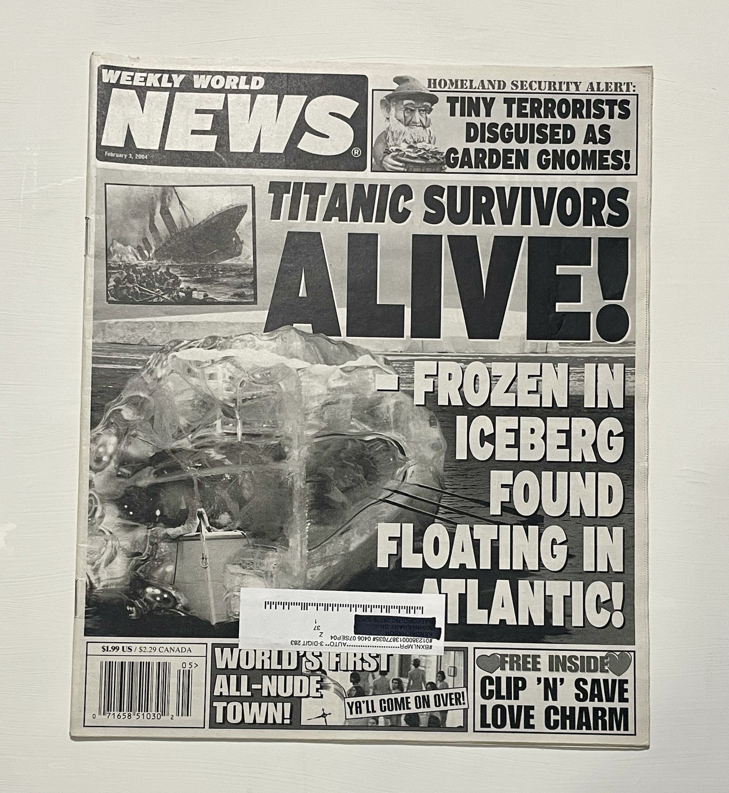 WEEKLY WORLD NEWS TABLOID MAGAZINE FEBRUARY 3rd, 2004 – TITANIC SURVIVORS ALIVE!