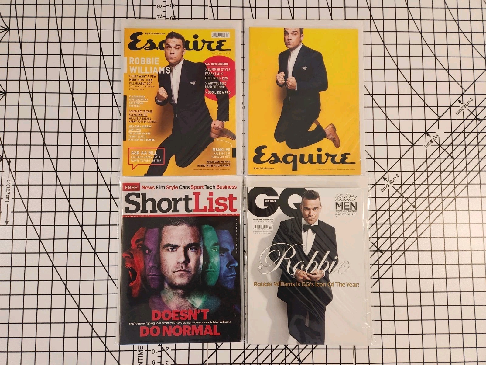 Robbie Williams Miscellaneous UK England Magazine Lot 2011-2012