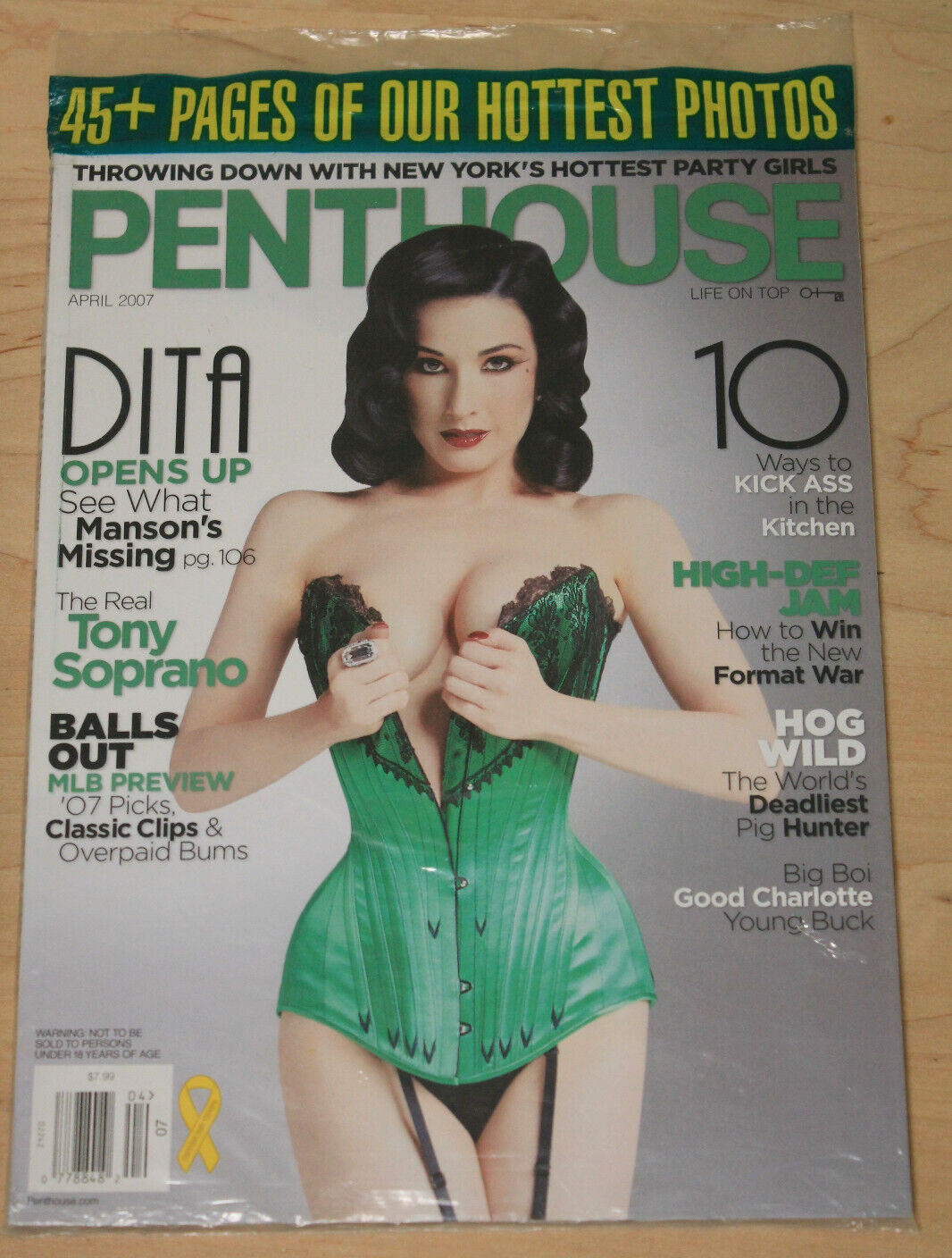 PENTHOUSE MAGAZINE APRIL 2007 DITA VON TEESE OPENS UP FACTORY SEALED!