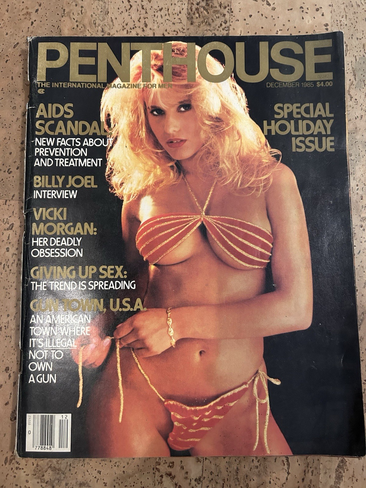 Penthouse Dec. 1985. Special Holiday Issue! Billy Joel Interview! Sophie Favier!