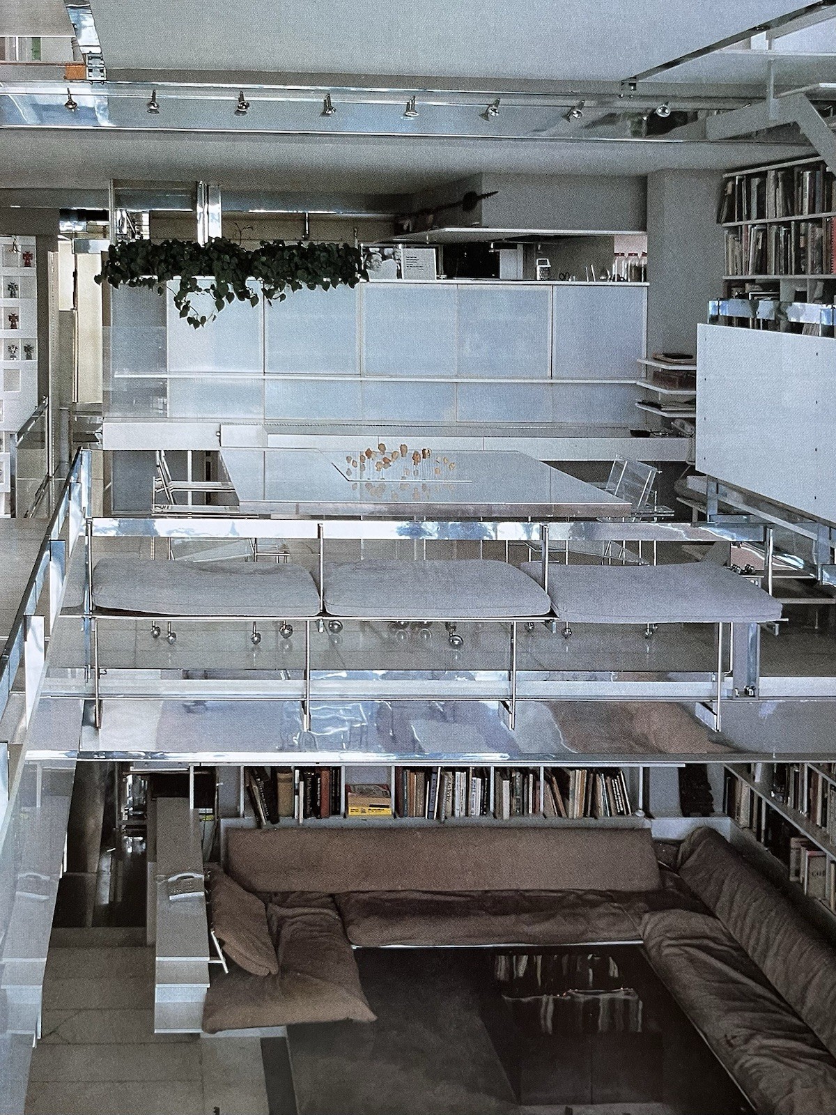 a+u, Visions of the Real:Modern Houses in the 20th Century,II