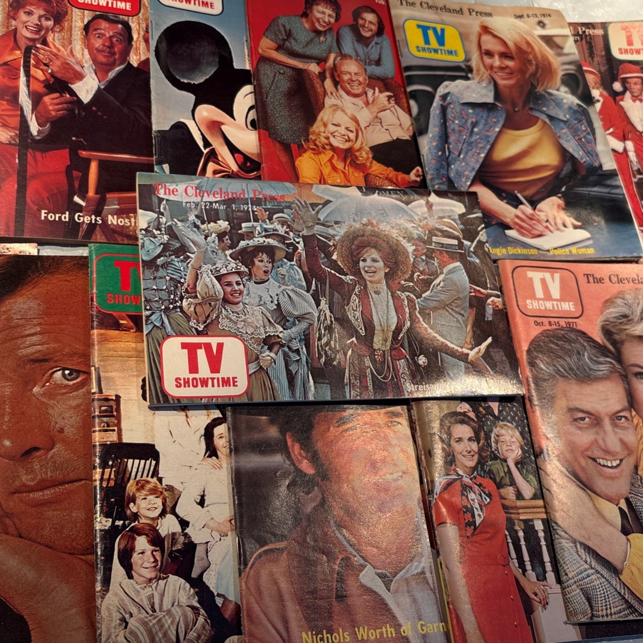 Cleveland Press TV Showtime Mags Lot Of 15 1971-1972