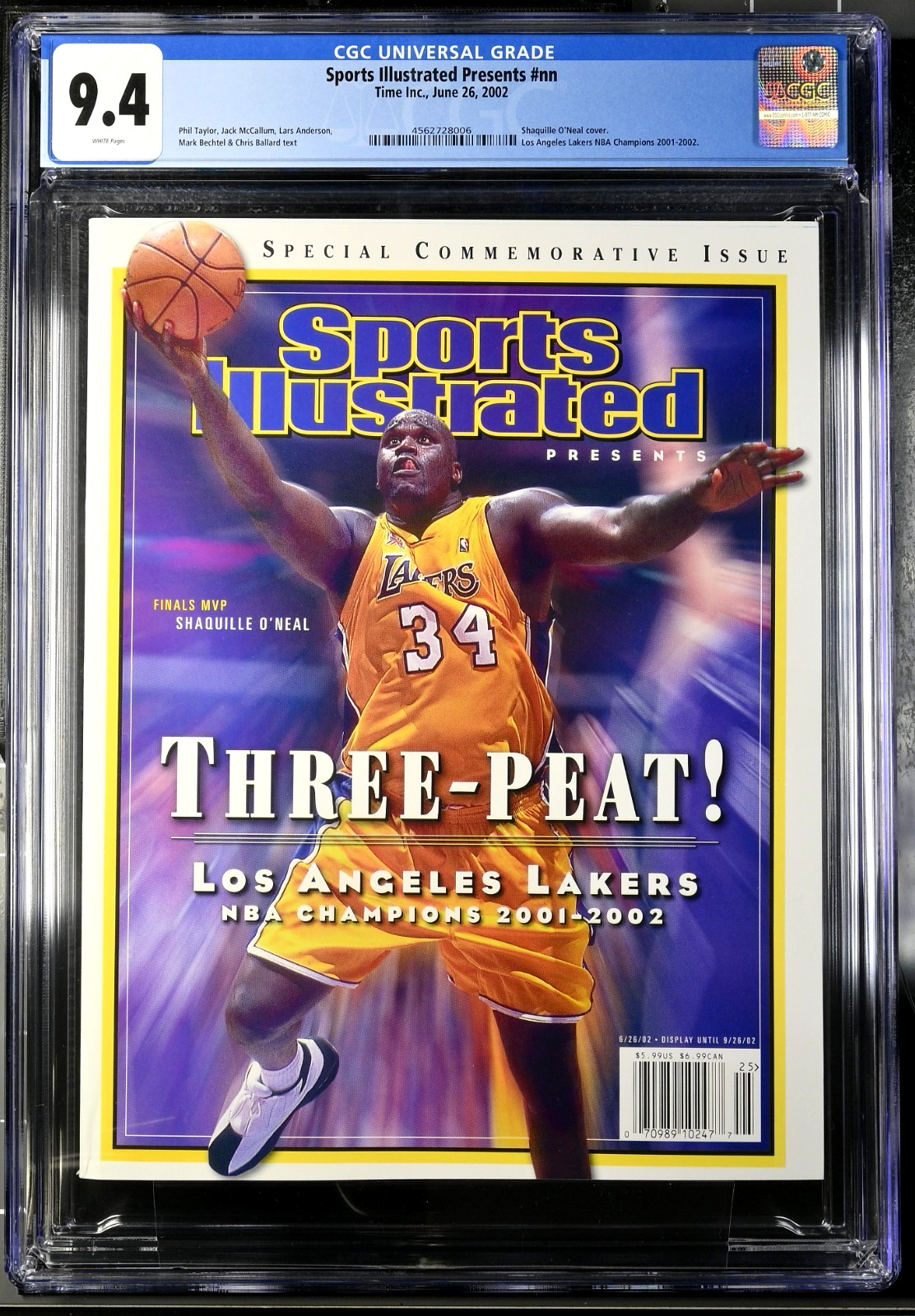CGC 9.4 Top Pop! Sports Illustrated LA LAKERS THREE-PEAT 2001-2002 NBA Champions