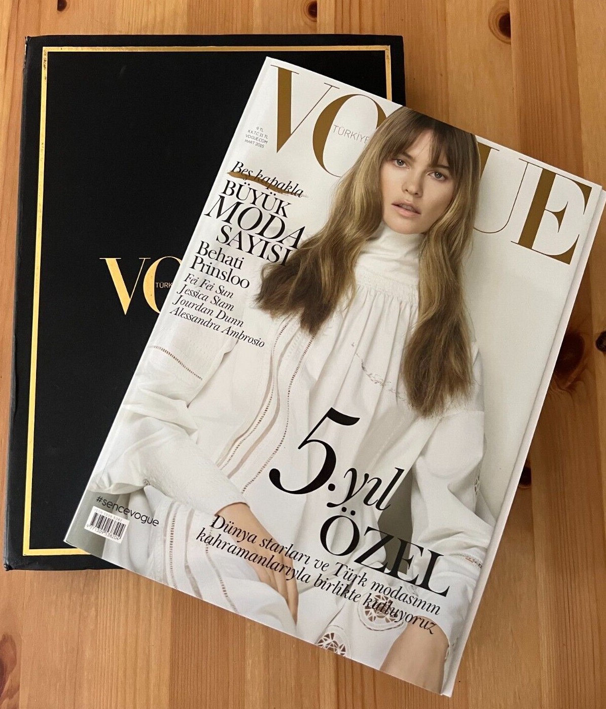 RARE Vogue Magazine Turkey – 5 Years SPECIAL EDITION BOX – Fashion Magazine