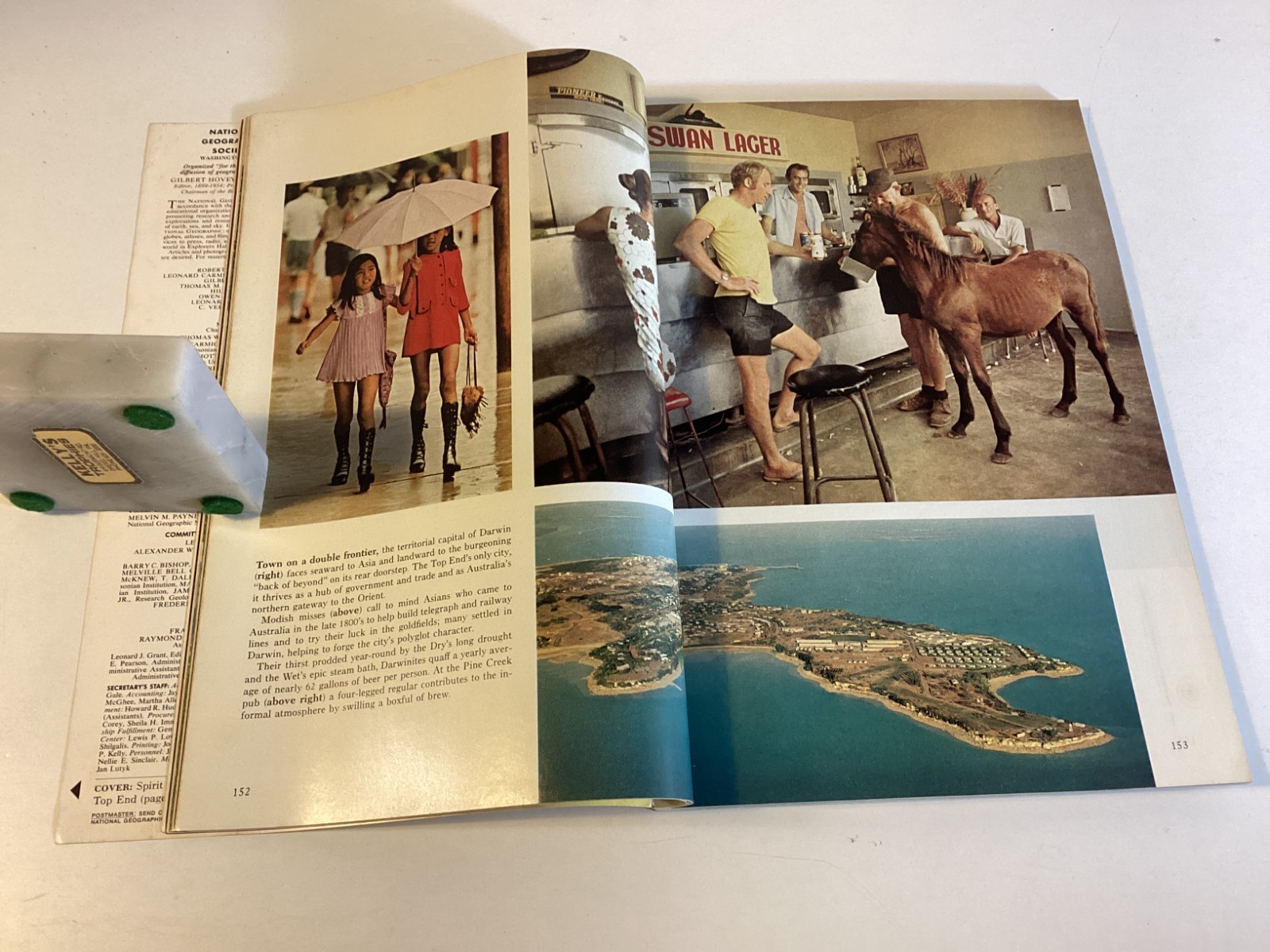 National Geographic Feb 1973 AUSTRALIA Oman JOURNEY TO MARS Bangladesh Tribe