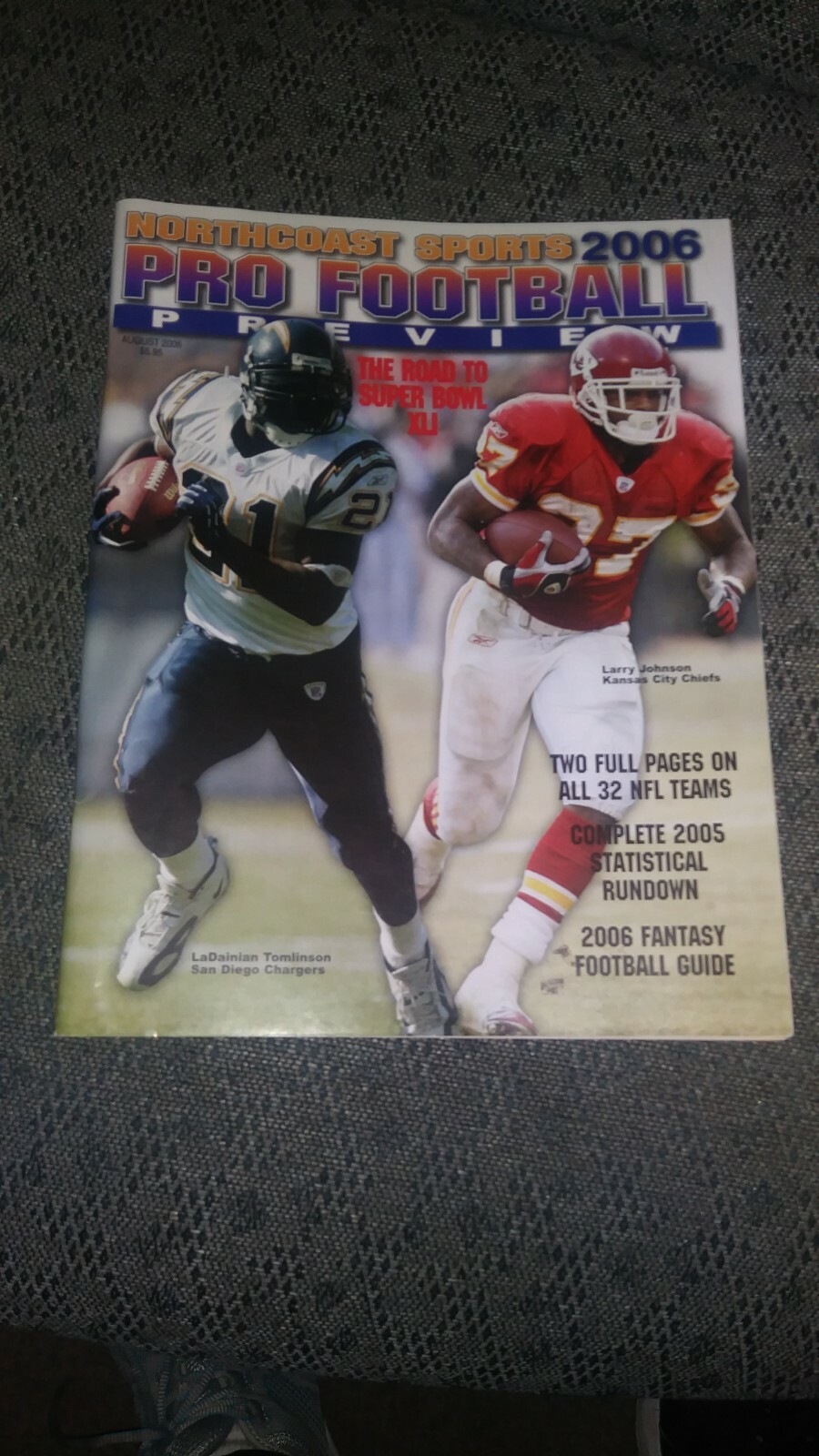 Northcoast Sports 2006 Pro Football Preview (Ladainian Tomlinson cover)