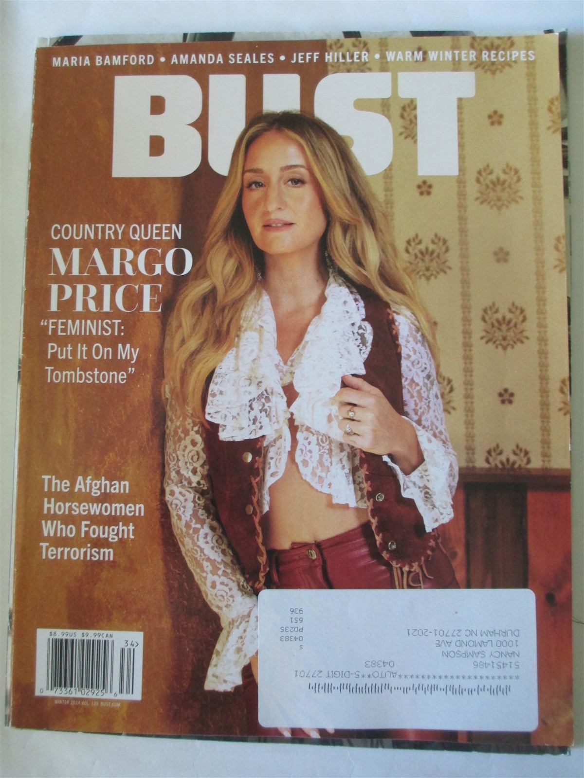 Bust lot of 8 magazines