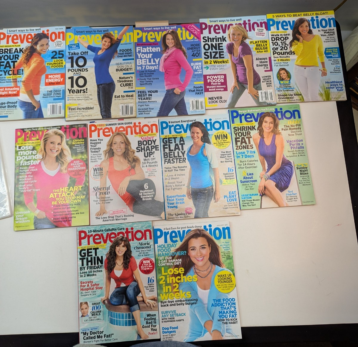 LOT OF 11 Prevention Magazine 2008-2011 Various Issues Months Softcover Colored