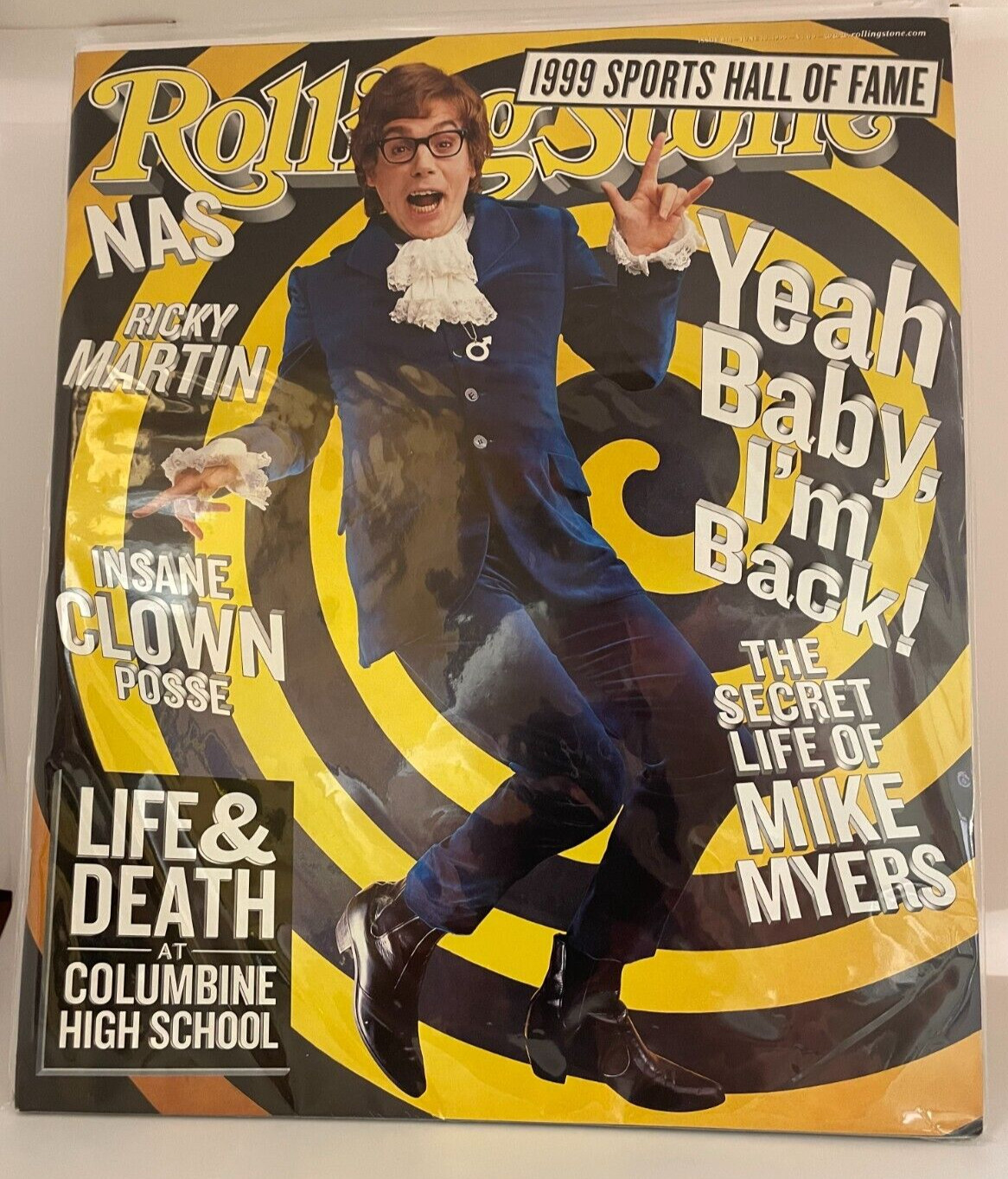 ROLLING STONE MAGAZINE -issue # 814 OS-6-10-1999 Cover; Mike Myers