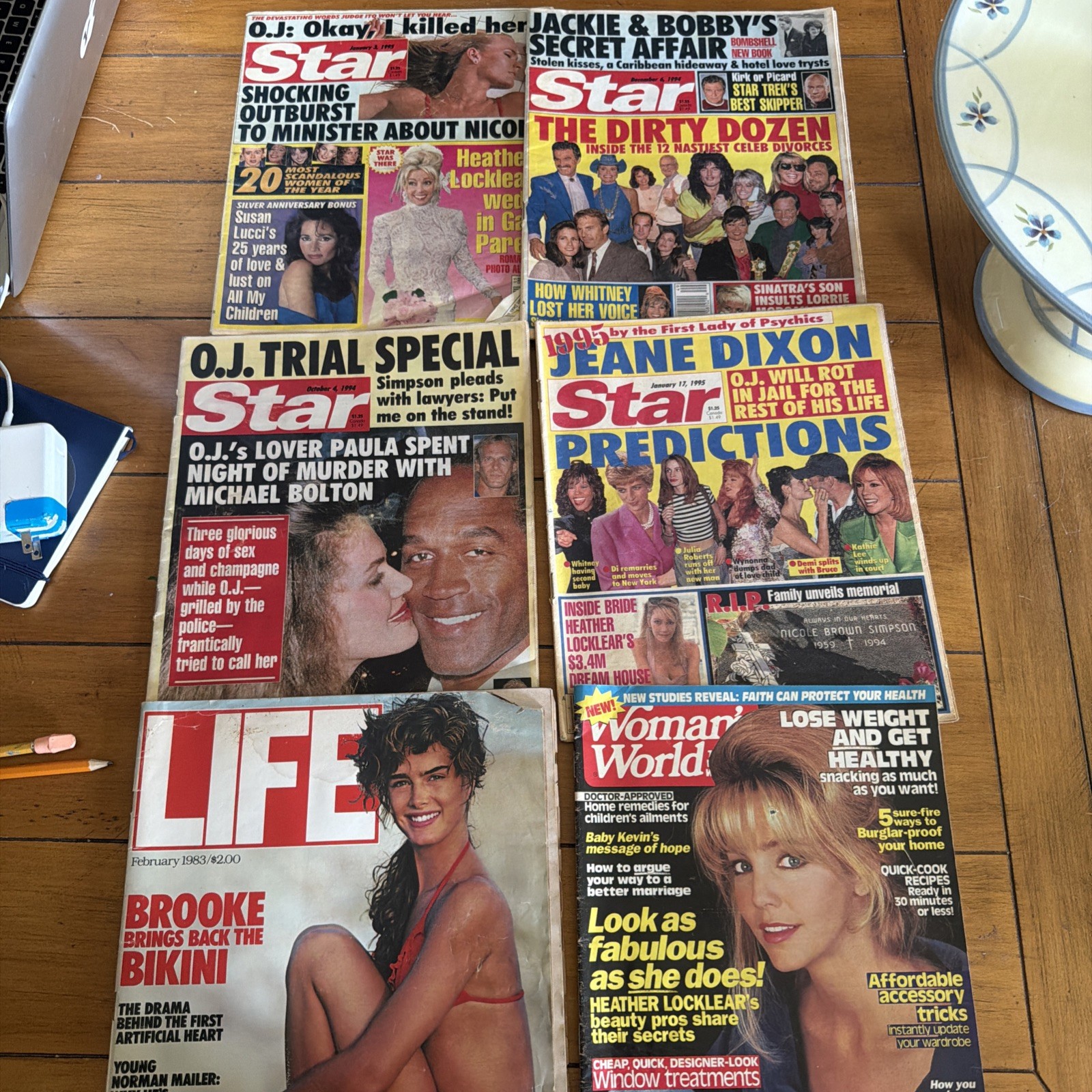 Lot Star Life Woman’s World Magazines Brooke shields heather Locklear OJ