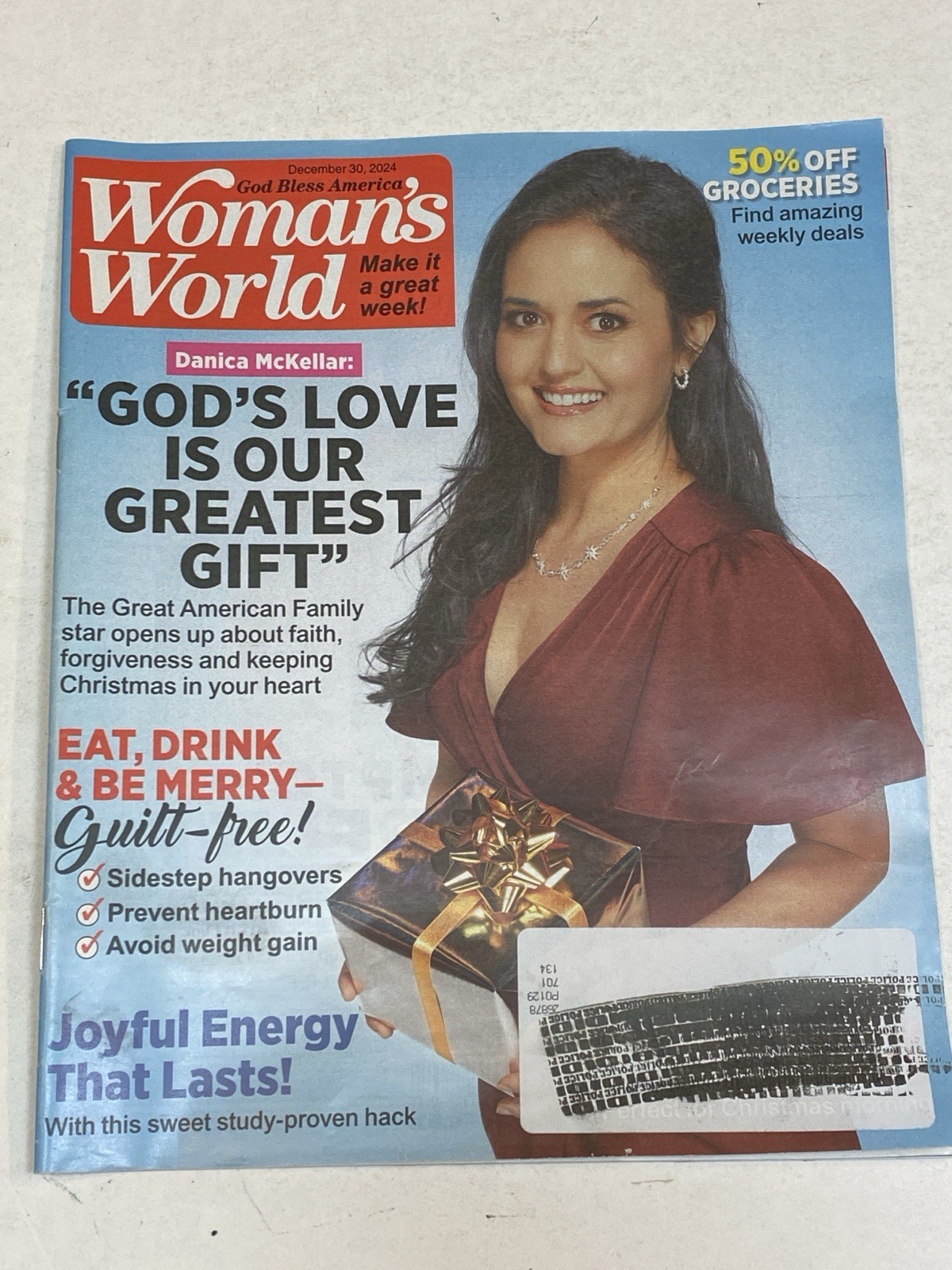 Woman’s World Magazine Dec 30 2024 Danica McKellar Joyful Energy Eat Drink Merry