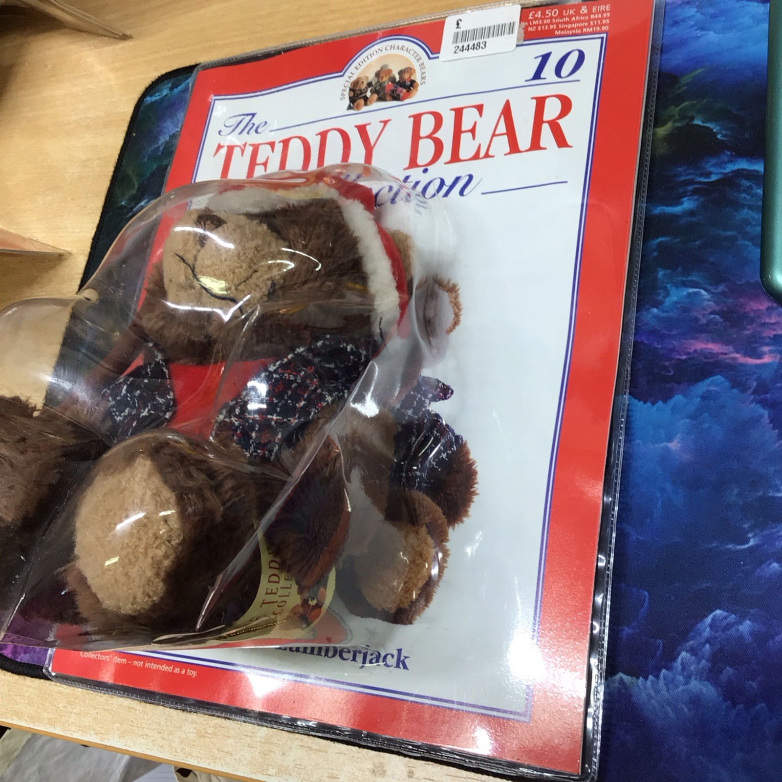 The Teddy Bear Collection No.10, Louis the Lumberjack, new and sealed