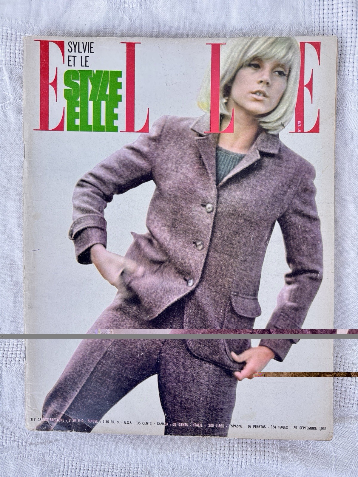 Vintage ELLE France Magazine Sept 25 1964 No. 979 Sylvie Vartan Fashion French