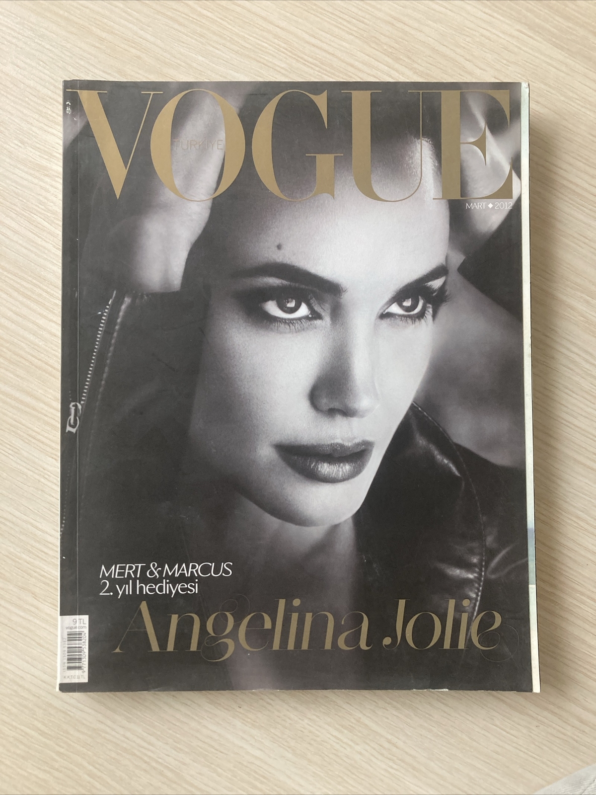 Vogue Turkey March 2012 Angelina Jolie cover