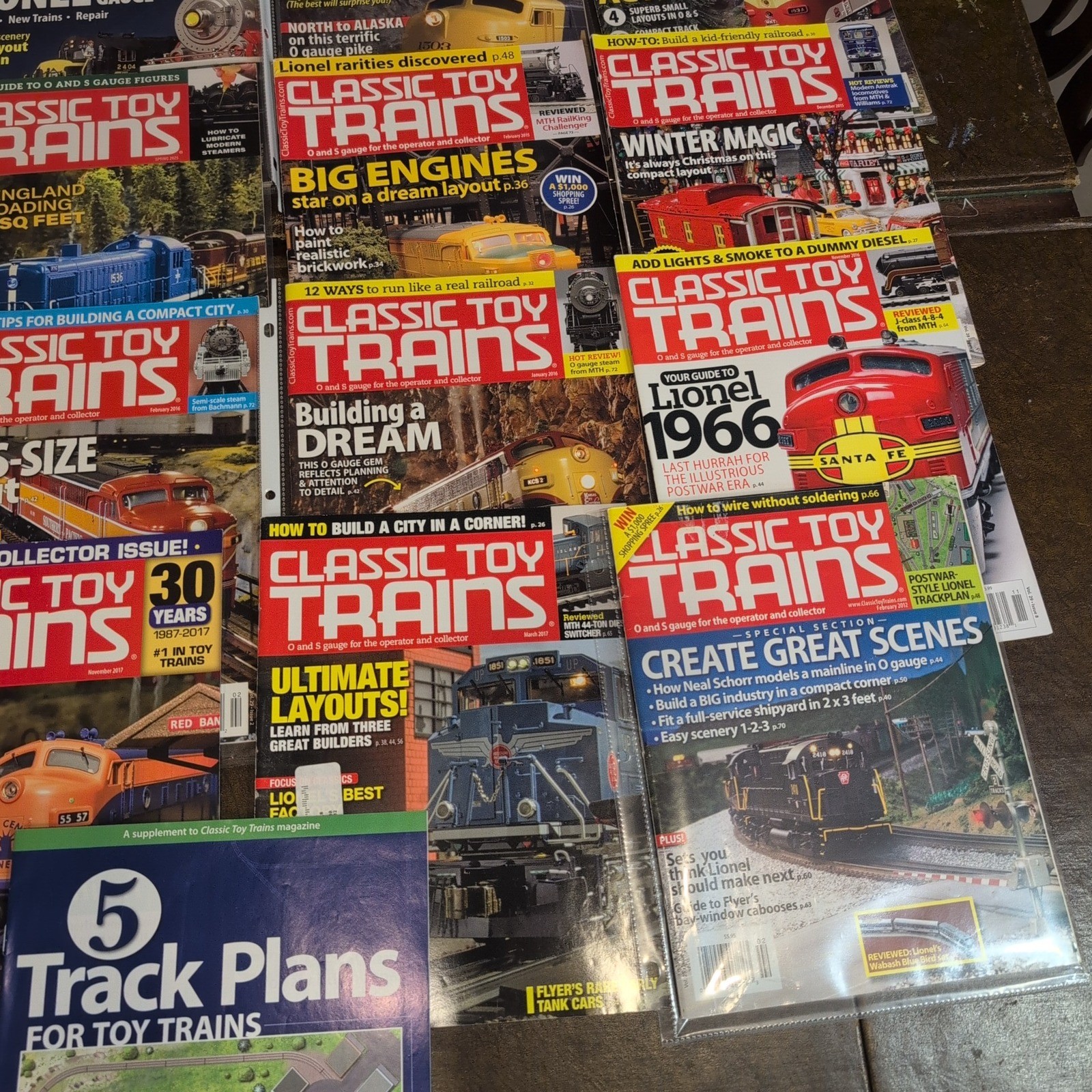 Classic Toy Trains Magazine Lot of 24 Issues Plus 5 Track Plans Supplement VG