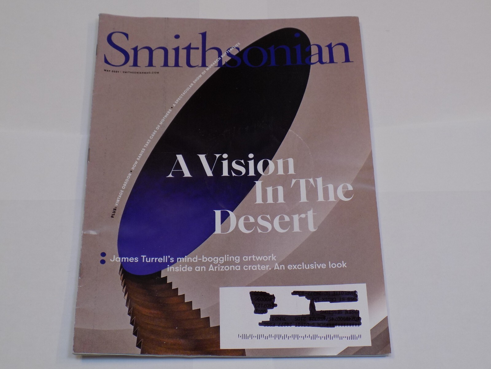 Smithsonian Magazine May 2021 James Turrell Art Arizona Crater Desert Oregon Old