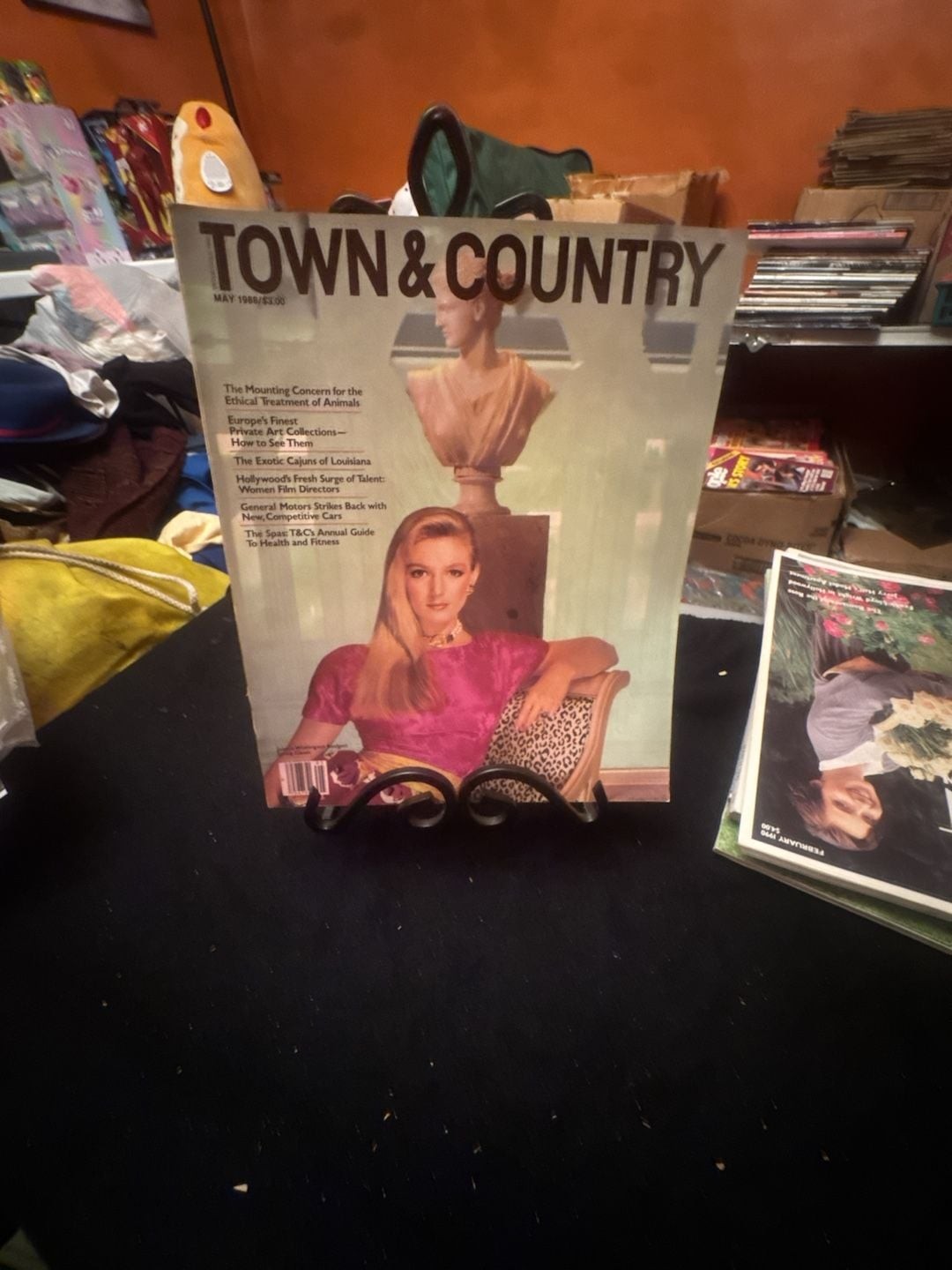 Town & Country Magazine May 1988 Issue