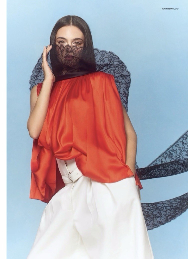 Harper’s Bazaar Turkey March 2026 Deva Cassel – Hande Erçel – Gamze Erçel